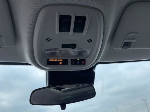 New 2026 Chevrolet Trax LT w/ Sunroof Package image 19