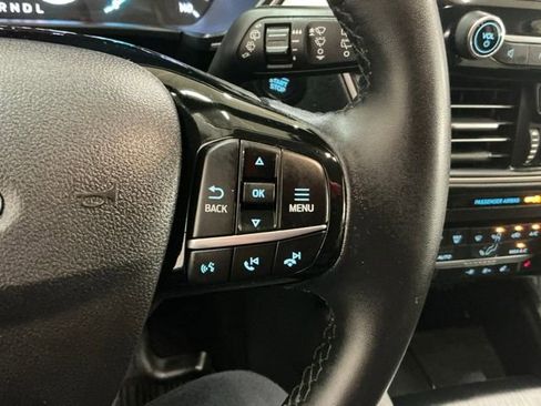 Used 2022 Ford Escape SEL image 26