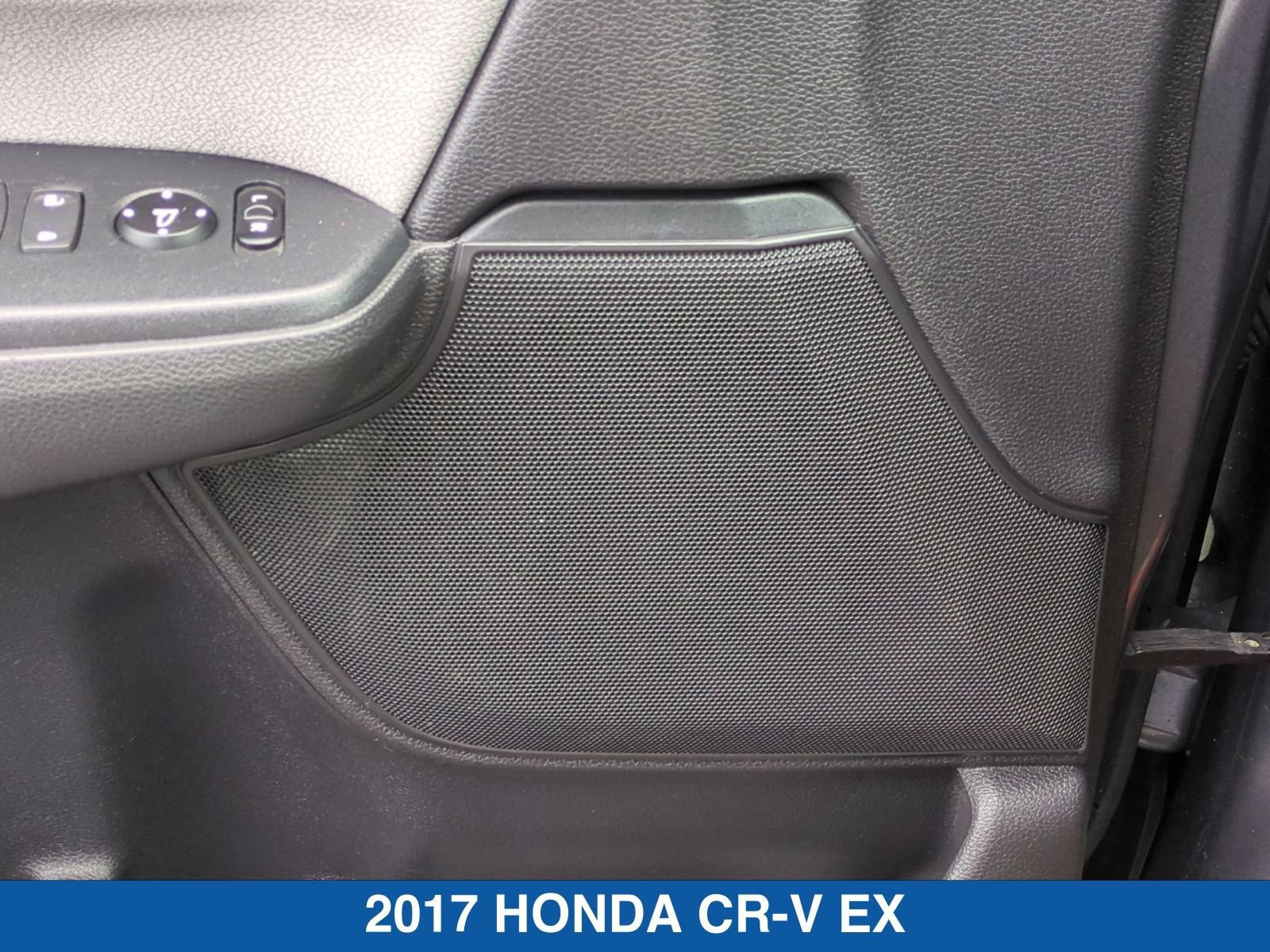 Used 2017 Honda CR-V EX image 14