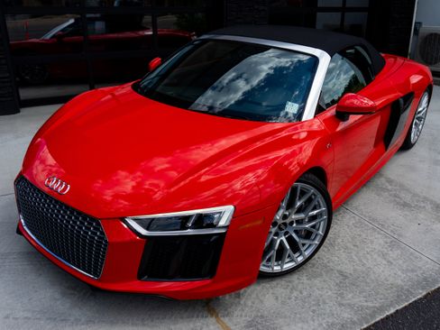 Used 2017 Audi R8 V10 image 46