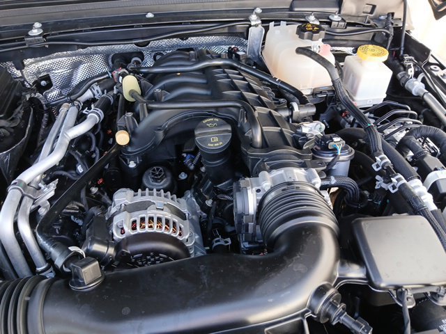 Used 2025 Jeep Gladiator Sport AWD/4WD image 57