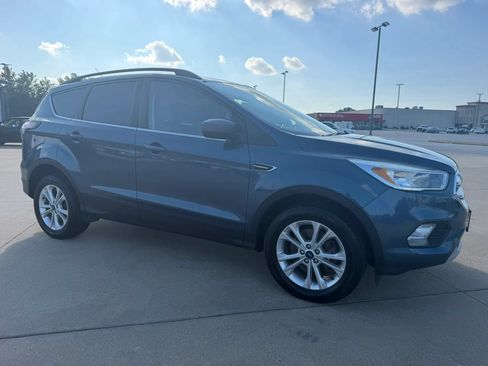 Used 2018 Ford Escape SE AWD/4WD image 25