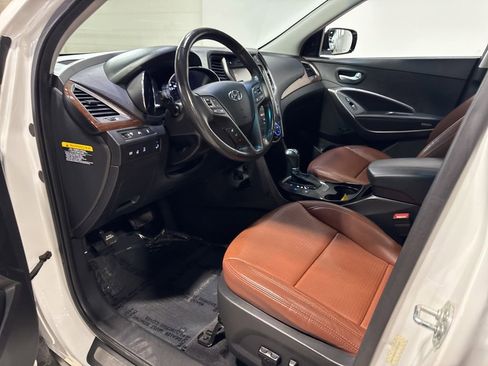 Used 2014 Hyundai Santa Fe Sport 2.0T w/ Technology Package 05 AWD/4WD image 27