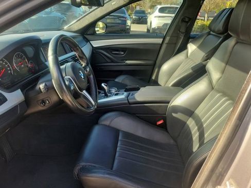 Used 2015 BMW M5 image 18