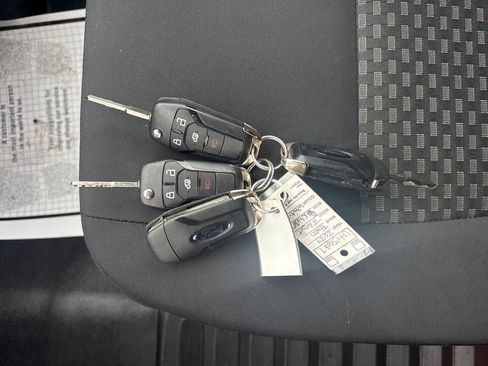 Used 2024 Ford Transit 250 Low Roof w/ Exterior Upgrade Package image 35