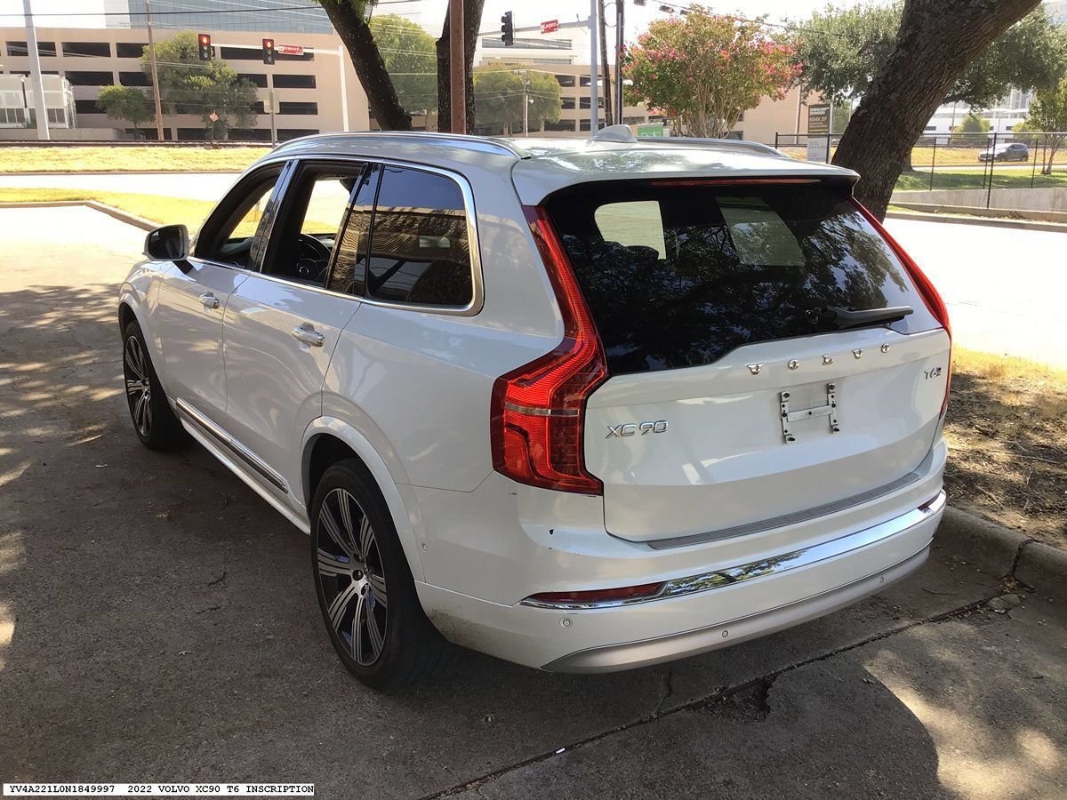 Used 2022 Volvo XC90 T6 Inscription w/ Advanced Package AWD/4WD image 5