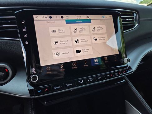 New 2026 Jeep Grand Wagoneer 4WD image 8