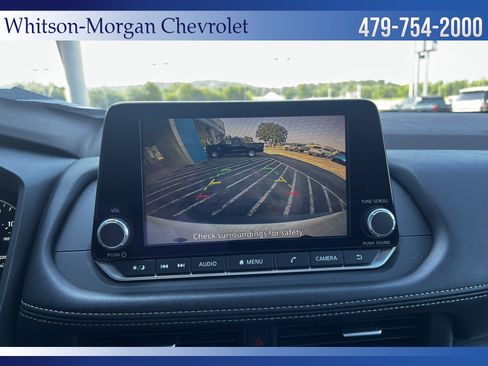 Used 2023 Nissan Rogue SV FWD image 23