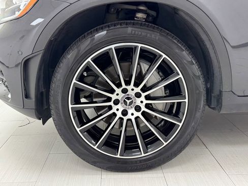 Used 2021 Mercedes-Benz GLC 300 image 43
