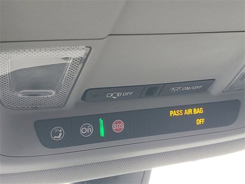 Used 2019 GMC Acadia SLE w/ LPO, Floor Liner Package image 33