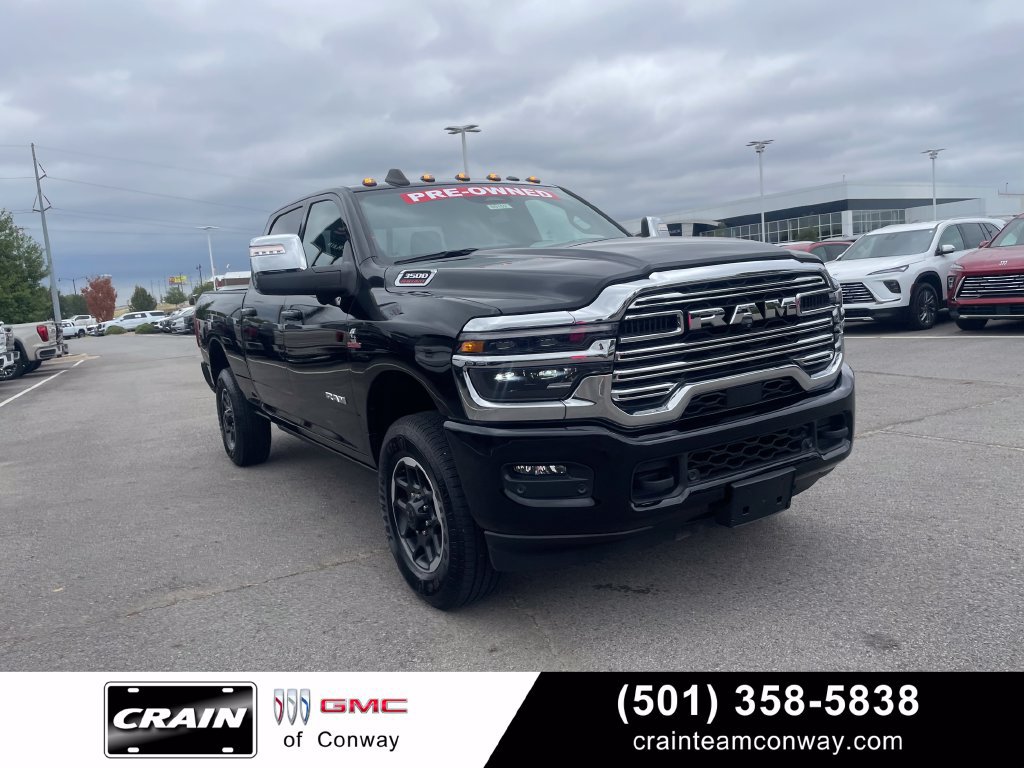 Used 2025 RAM 3500 Laramie AWD/4WD image 1
