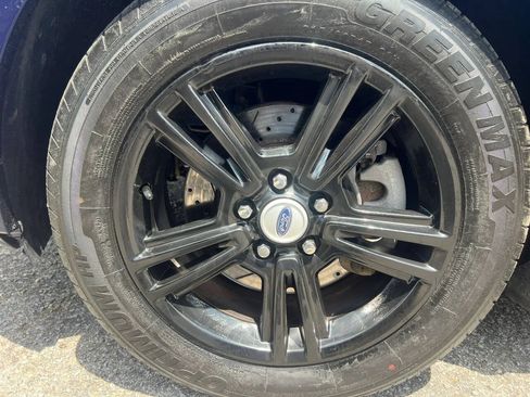 Used 2012 Ford Mustang Coupe RWD image 18