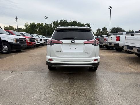 Used 2017 Toyota RAV4 Limited w/ Carpet Mat Package AWD/4WD image 39