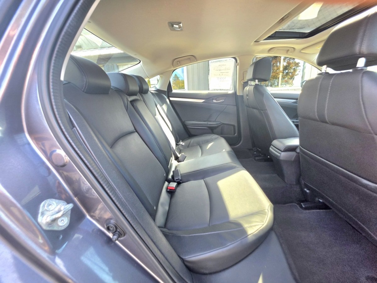 Used 2017 Honda Civic EX-L image 9