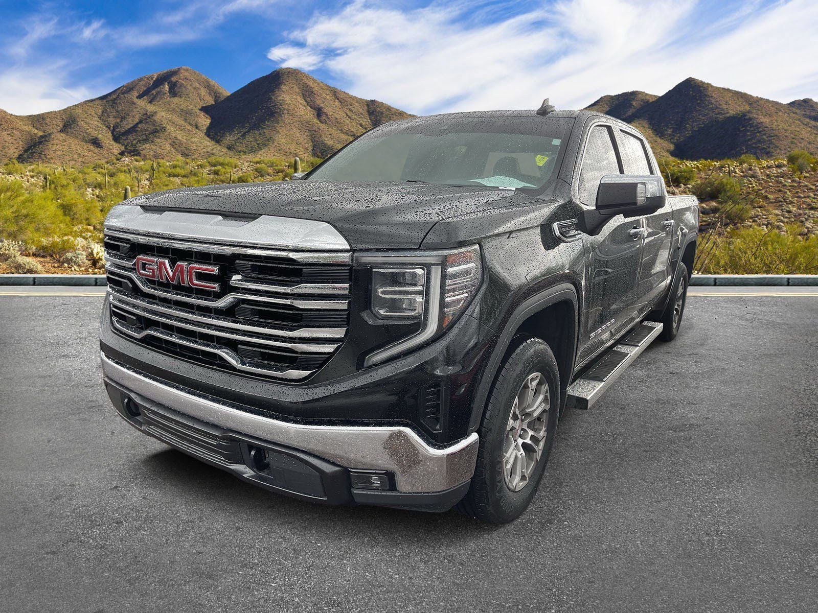 Used 2023 GMC Sierra 1500 SLT w/ SLT Convenience Package AWD/4WD image 13