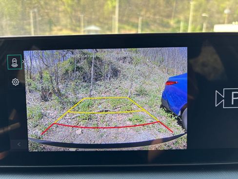 Used 2025 Kia K4 LXS image 23