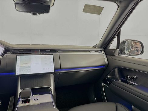 New 2026 Land Rover Range Rover SE AWD/4WD image 35
