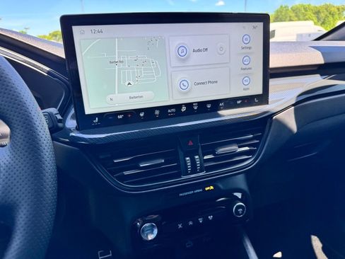 Certified 2023 Ford Escape ST-Line w/ Tech Pack #1 AWD/4WD image 26