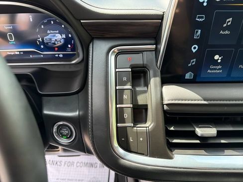 Used 2024 Chevrolet Tahoe LT w/ Luxury Package AWD/4WD image 20