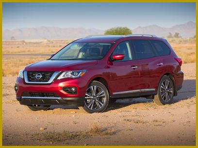 Used 2018 Nissan Pathfinder SV
