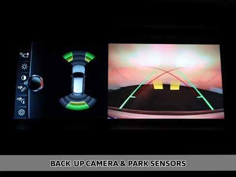 Used 2017 BMW X3 xDrive28i image 3