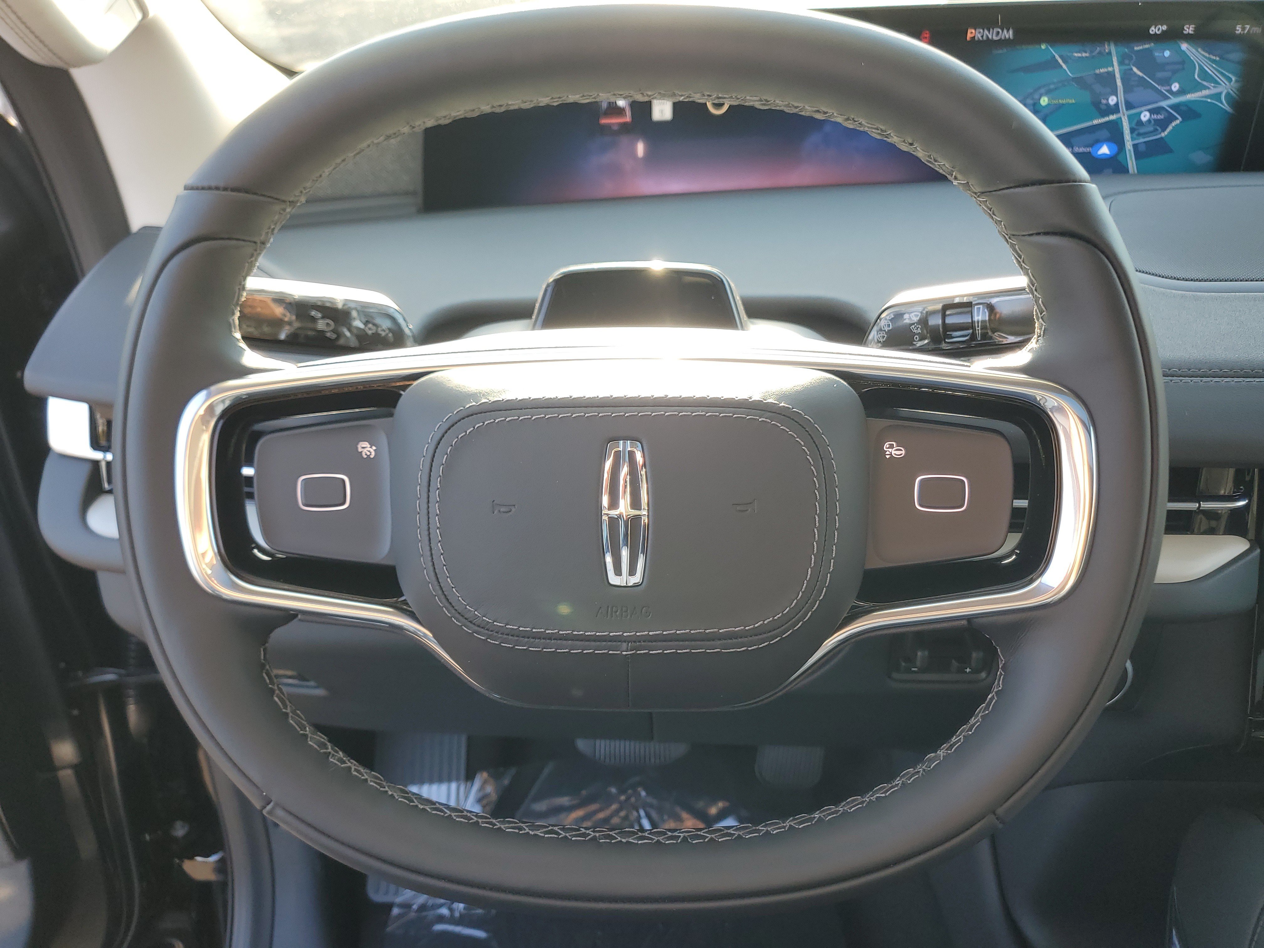 New 2027 Lincoln Navigator Reserve AWD/4WD image 16