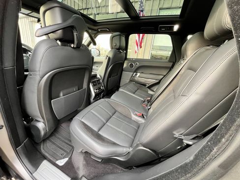 Used 2020 Land Rover Range Rover Sport HST image 40