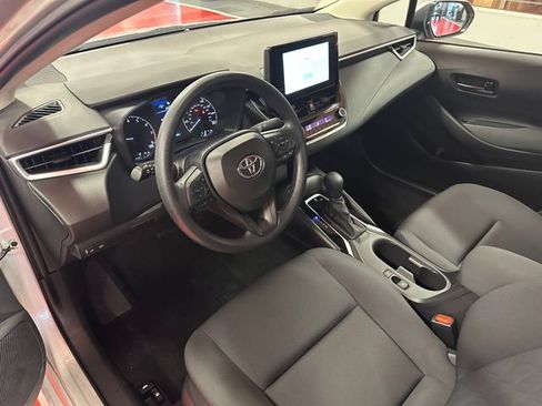 Used 2024 Toyota Corolla LE FWD image 11
