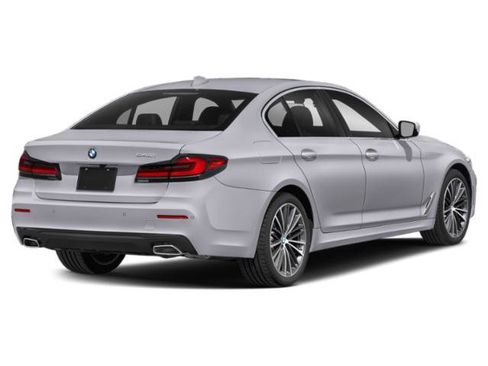 Used 2023 BMW 540i w/ Convenience Package RWD image 2