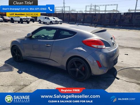 Used 2014 Hyundai Veloster FWD image 3