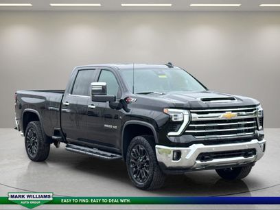 New 2025 Chevrolet Silverado 2500 LTZ w/ LTZ Premium Package