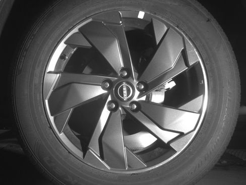 Used 2025 Nissan Rogue SV image 14