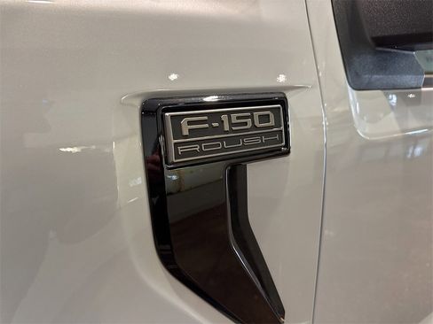 New 2025 Ford F150 Lariat w/ Equipment Group 502A High image 13