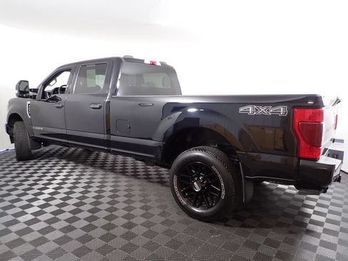 Used 2022 Ford F250 XLT w/ Black Appearance Package AWD/4WD image 13