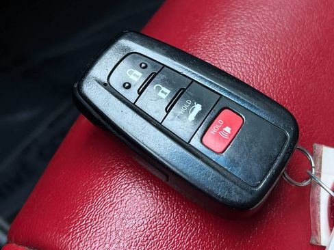 Used 2019 Toyota Camry XSE w/ Protection Package (Q2) FWD image 28