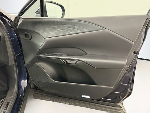 Used 2023 Lexus RX 350 F Sport w/ Accessory Package image 35