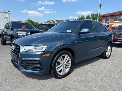 Used 2018 Audi Q3 2.0T Premium w/ Convenience Package AWD/4WD image 1