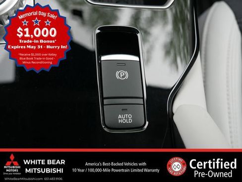 Used 2025 Mitsubishi Outlander SE AWD/4WD image 29