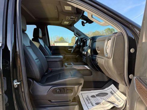 Used 2021 GMC Sierra 2500 Denali w/ Denali Black Diamond Edition image 25