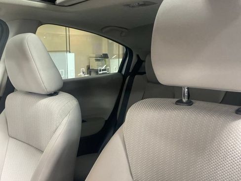 Used 2016 Honda HR-V EX image 14