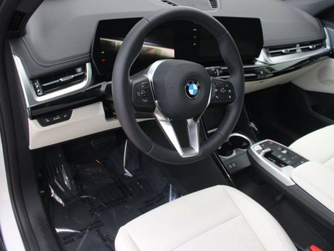 Used 2026 BMW X1 xDrive28i w/ Convenience Package image 4