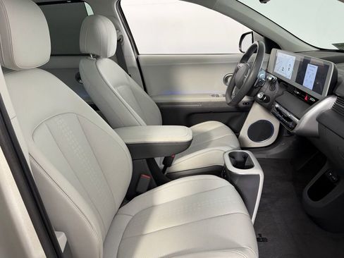 Used 2023 Hyundai Ioniq 5 Limited image 34