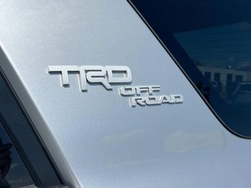 Used 2023 Toyota 4Runner TRD Off-Road AWD/4WD image 39