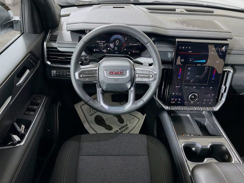 New 2026 GMC Acadia Elevation AWD/4WD image 17