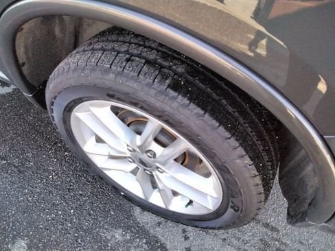 Used 2024 Dodge Durango GT image 19