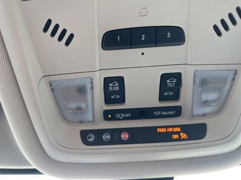 Used 2020 GMC Acadia Denali w/ Technology Package image 33