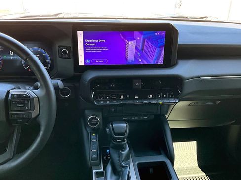 Used 2024 Toyota Land Cruiser image 7