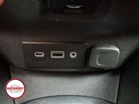 Used 2024 Chevrolet Malibu LT FWD image 12