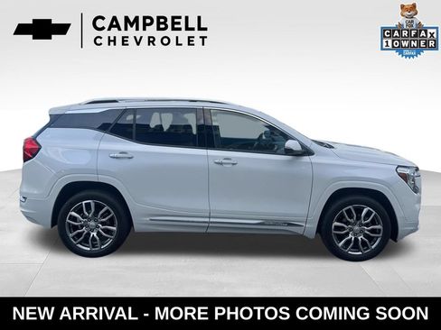 Used 2023 GMC Terrain Denali w/ Denali Premium Package AWD/4WD image 6