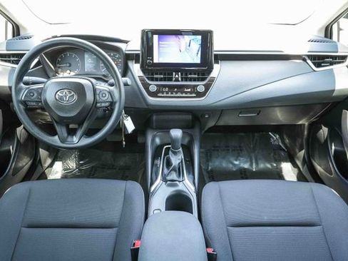 Used 2025 Toyota Corolla LE FWD image 14